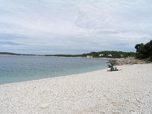 Pleasant Oriana Apartment Near The Sea-พูลา ภายนอก รูปภาพ